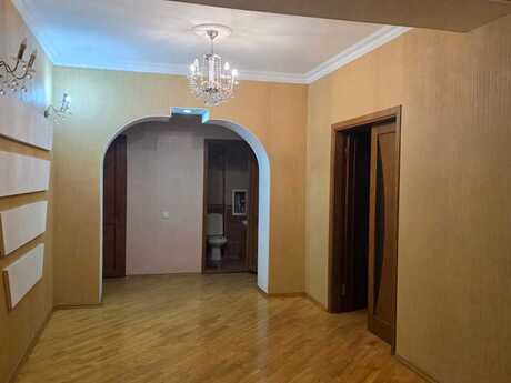 3 otaqlı mənzil, 126 m², Bakıxanov: 252 200 ₼ 3