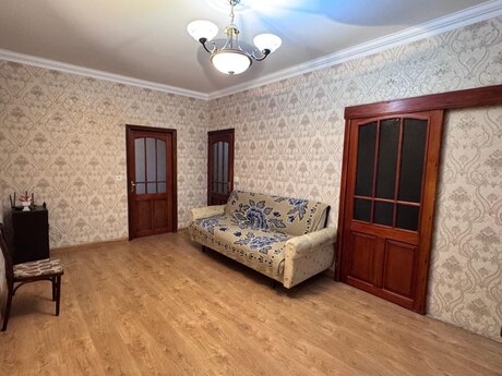 2-room apartment for rent, 50 m², 7-ci mikrorayon: 450 ₼/mo 3