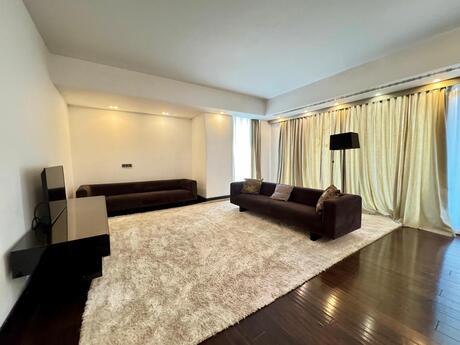 5-room apartment for rent, 190 m², İçəri Şəhər: 3 400 ₼/mo 2