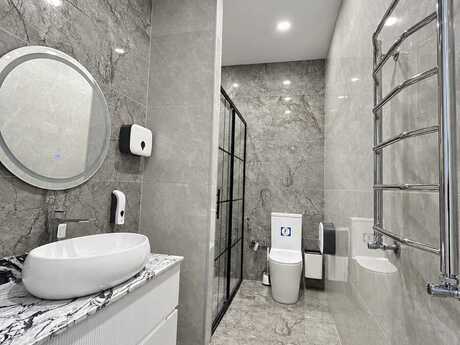 2-room apartment for rent, 85 m², Nizami: 1 300 ₼/mo 5