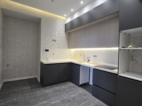 2-room apartment for rent, 75 m², 28 May: 950 ₼/mo 2