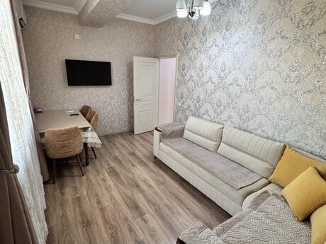 Объявление №6485940 - Хырдалан, Хырдалан, 2-комн., 56 м², 4/6 этаж
