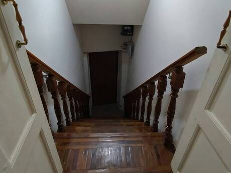 2-room apartment for rent, 75 m², Nizami: 750 ₼/mo 2