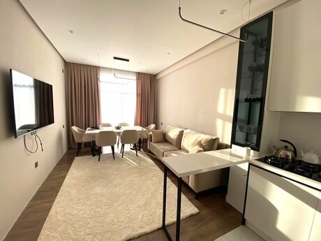 3-room apartment, 85 m², Həzi Aslanov: 245 000 ₼ 2