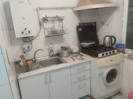 2 otaq · 50 m² · 4/5 mərtəbə, Neftçilər