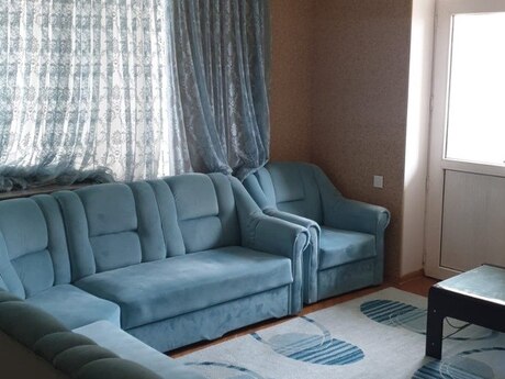 3-room apartment for rent, 130 m², Nəriman Nərimanov: 1 100 ₼/mo 4