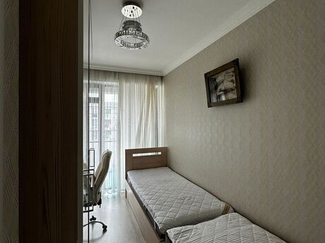 3-room apartment for rent, 92 m², Həzi Aslanov: 850 ₼/mo 5
