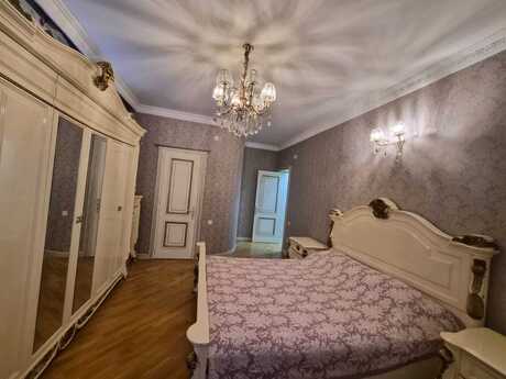 3-room apartment, 145 m², 8 Noyabr: 410 000 ₼ 4