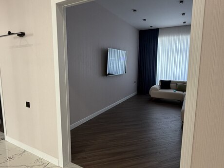 3-room apartment for rent, 152 m², Ağ şəhər: 3 000 ₼/mo 5