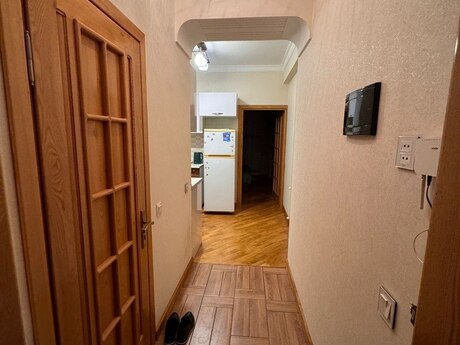 2-room apartment, 67 m², Yeni Yasamal: 135 000 ₼ 2