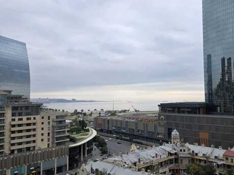Elan №6486210 - Bakı, 28 May m., 2 otaqlı, 61 m², 12/25 mərtəbə