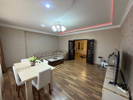 3-room apartment, 140 m², Şah İsmayıl Xətai: 418 000 ₼ 5