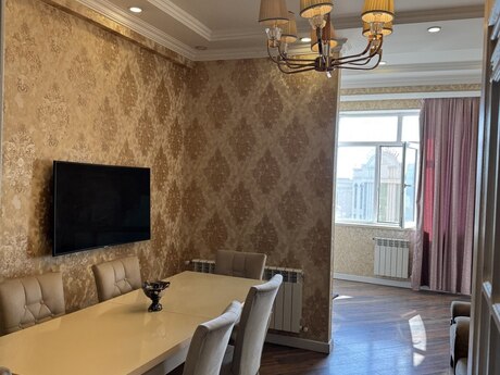 3-room apartment, 105 m², Qara Qarayev: 300 000 ₼ 2
