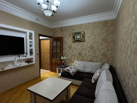 Объявление №6486227 - Баку, м. 8 ноября, 2-комн., 40 м², 1/5 этаж