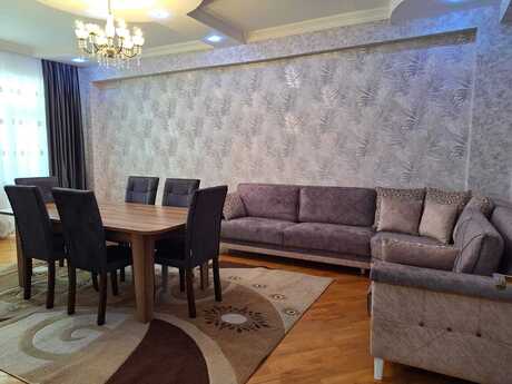 Nəriman Nərimanovda 2 otaqlı yeni tikili mənzil kirayə verilir, 100 m², 900 AZN/ay, şəkil 2 / 10