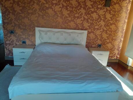 2-room apartment for rent, 120 m², 28 May: 5 500 ₼/mo 5