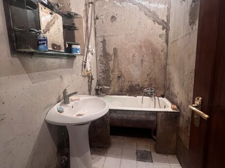 2-room apartment, 65 m², Yeni Yasamal: 125 000 ₼ 4