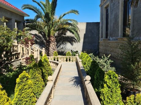 8 otaqlı həyət evi, 650 m², Azadlıq Prospekti: 450 000 ₼ 5