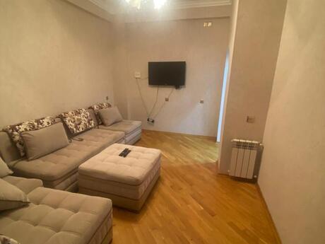 2-room apartment for rent, 60 m², Səbail: 610 ₼/mo 5