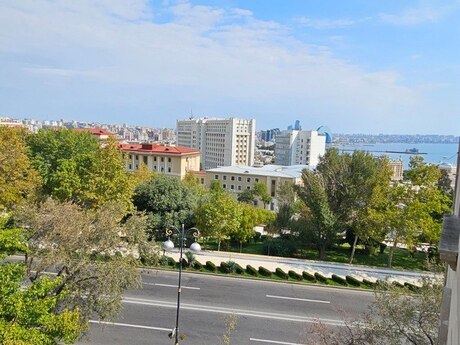 1-room apartment, 35 m², İçəri Şəhər: 150 000 ₼ 3