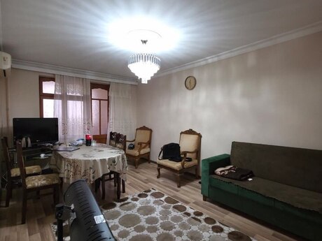 Объявление №6486368 - Баку, м. 8 ноября, 2-комн., 55 м², 4/5 этаж