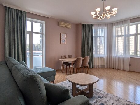 Kirayə 2 otaqlı mənzil, 110 m², Gənclik: 1 300 ₼/ay 3