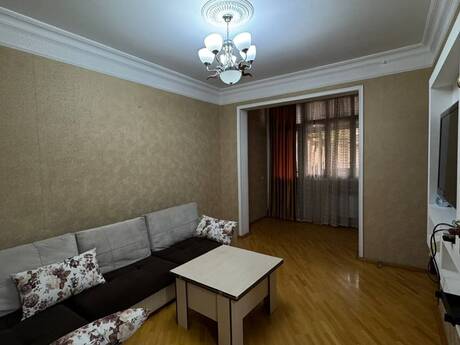 Аренда: 2-комнатная квартира, 50 м², Memar Əcəmi: 650 ₼/мес 2