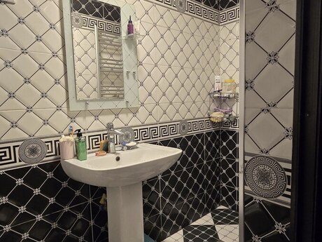 5 otaqlı həyət evi, 210 m², Biləcəri: 290 000 ₼ 3