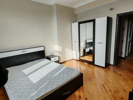 2-room apartment for rent, 65 m², İnşaatçılar: 750 ₼/mo 5