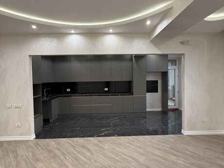 3-комнатная квартира, 141 м², Həzi Aslanov: 345 000 ₼ 2