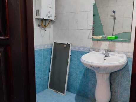 2-room apartment, 64 m², Bakıxanov: 160 000 ₼ 2