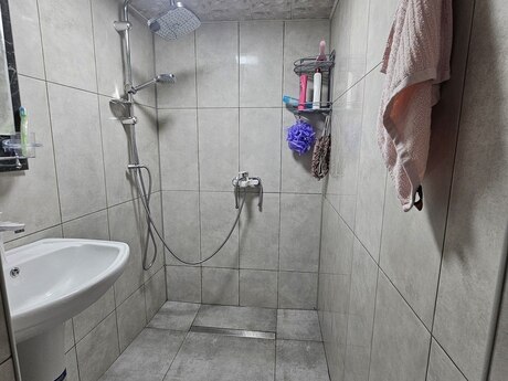7 otaqlı həyət evi, 130 m², Əhmədli: 175 000 ₼ 2