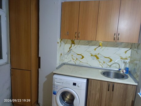 3-room apartment for rent, 50 m², Günəşli: 450 ₼/mo 5