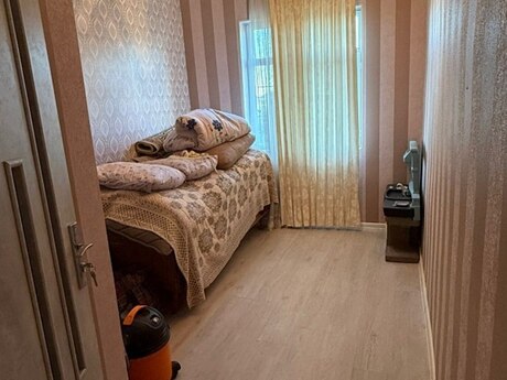 4 otaqlı həyət evi, 200 m², M.Ə.Rəsulzadə: 95 000 ₼ 4