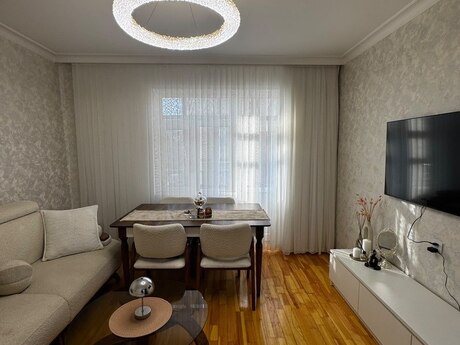 Elan №6486503 - Bakı, Masazır q., 3 otaqlı, 83 m², 4/5 mərtəbə