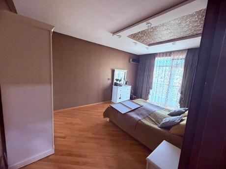 3-room apartment, 90 m², Bakıxanov: 185 000 ₼ 3