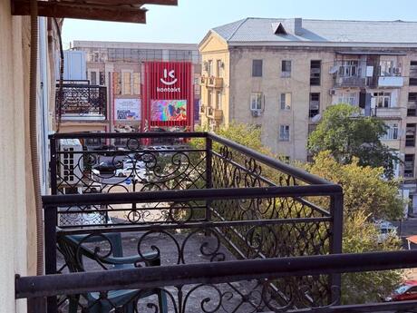 3-room apartment, 90 m², Bakıxanov: 185 000 ₼ 5