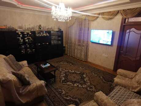Kirayə 4 otaqlı mənzil, 120 m², Azadlıq Prospekti: 650 ₼/ay 4