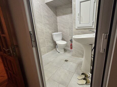 Kirayə 2 otaqlı mənzil, 45 m², İnşaatçılar: 490 ₼/ay 4