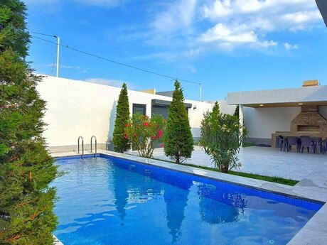 4 otaqlı həyət evi, 135 m², Şüvəlan: 255 000 ₼ 2