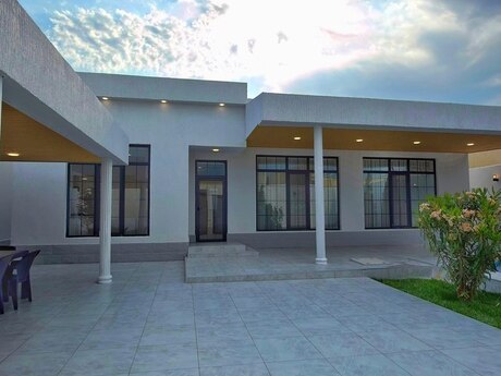 4 otaqlı həyət evi, 135 m², Şüvəlan: 255 000 ₼ 3