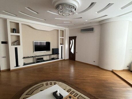 3-room apartment for rent, 115 m², Nəriman Nərimanov: 90 ₼/mo 2