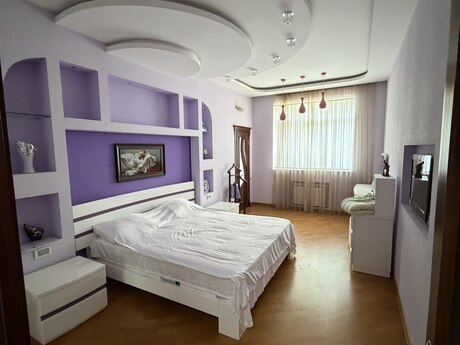 3-room apartment for rent, 115 m², Nəriman Nərimanov: 90 ₼/mo 4