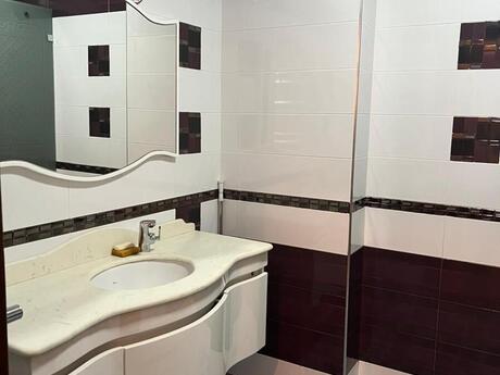 Аренда: 3-комнатная квартира, 100 м², Həzi Aslanov: 50 ₼/мес 4