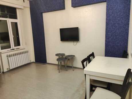 Аренда: 2-комнатная квартира, 40 м², Qara Qarayev: 650 ₼/мес 2