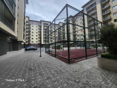 2 otaqlı mənzil, 82 m², Ağ şəhər: 425 000 ₼ 2