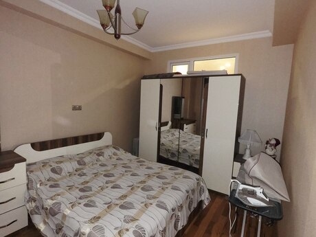 2-room apartment for rent, 70 m², Memar Əcəmi: 700 ₼/mo 4