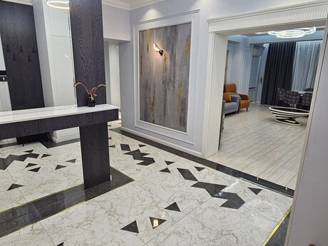4 otaq · 180 m² · 5/18 mərtəbə, İnşaatçılar