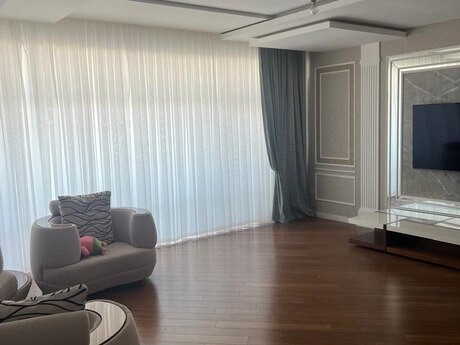 3-room apartment, 145 m², 8-ci mikrorayon: 400 000 ₼ 4