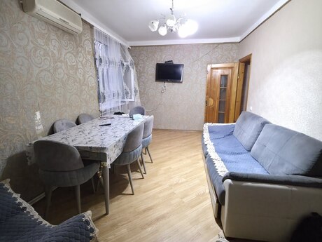 2-room apartment, 65 m², Bakıxanov: 158 000 ₼ 2